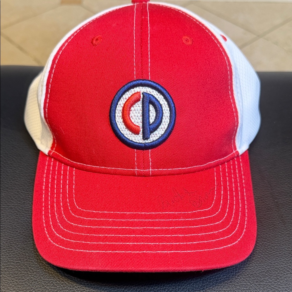 Cap with autograph Quake City Caps